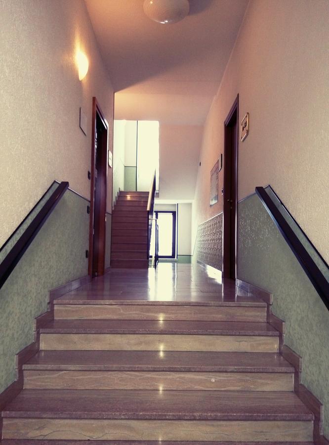 Hotel Cristallo Novara Kültér fotó