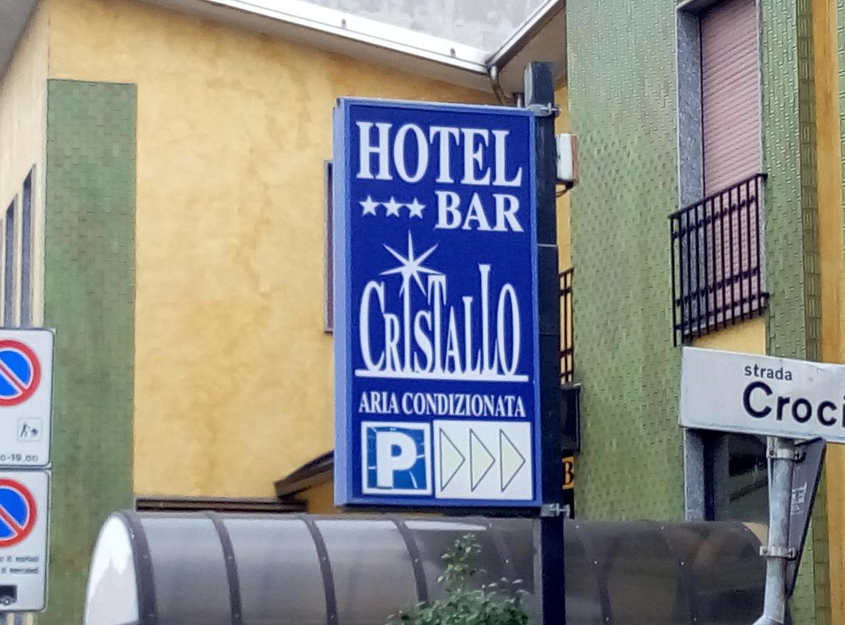Hotel Cristallo Novara Kültér fotó
